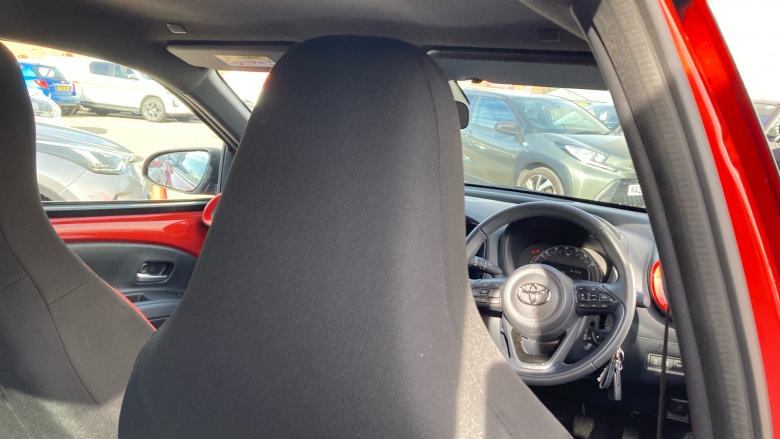 Toyota Aygo X 1.0 VVT-i Edge 5dr Petrol Hatchback